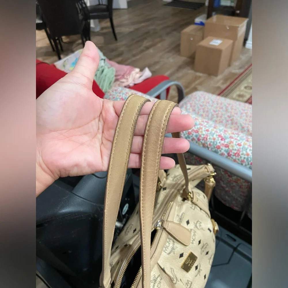 Mcm - Picture 2 of 7